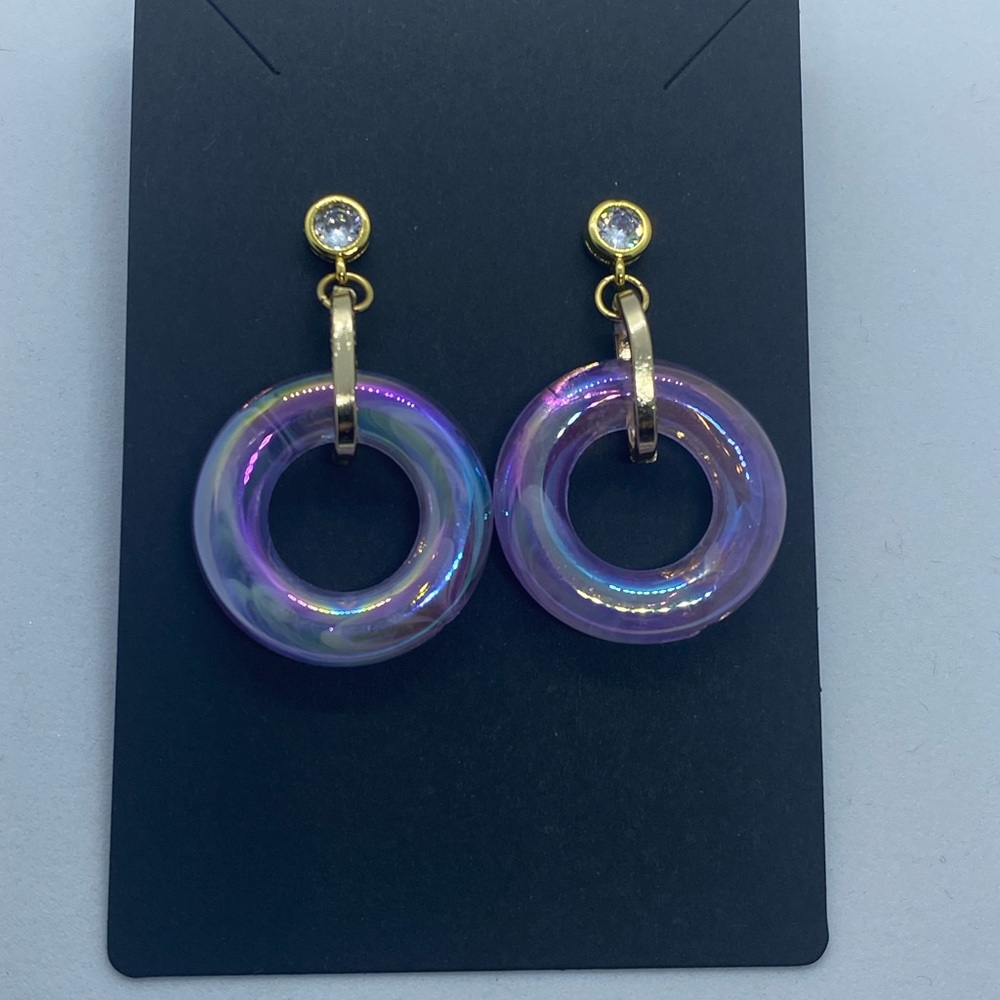 Drop earrings - gold color and purple acrylic NWOT